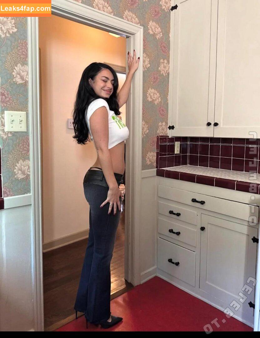 Charli XCX / charli_xcx / charlignarly / charlixcx / https: leaked photo photo #2930