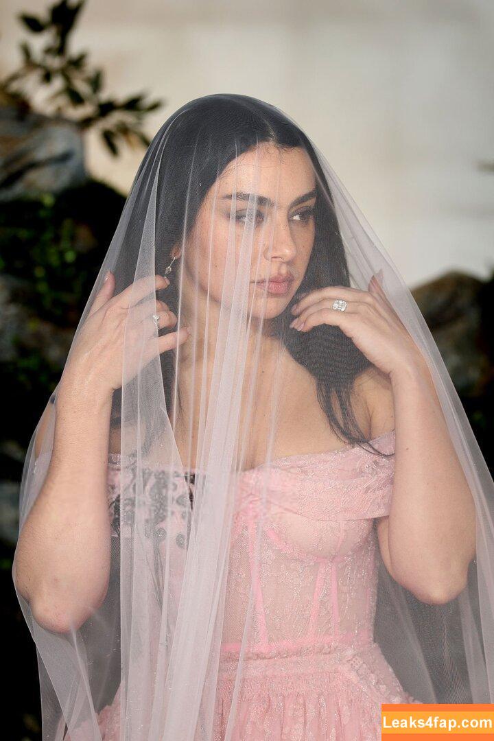 Charli XCX / charli_xcx / charlignarly / charlixcx / https: leaked photo photo #2946