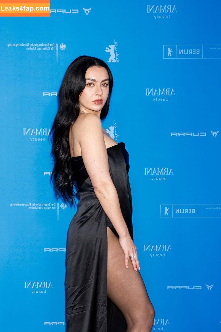 Charli XCX / charli_xcx / charlignarly / charlixcx / https: leaked photo photo #2949