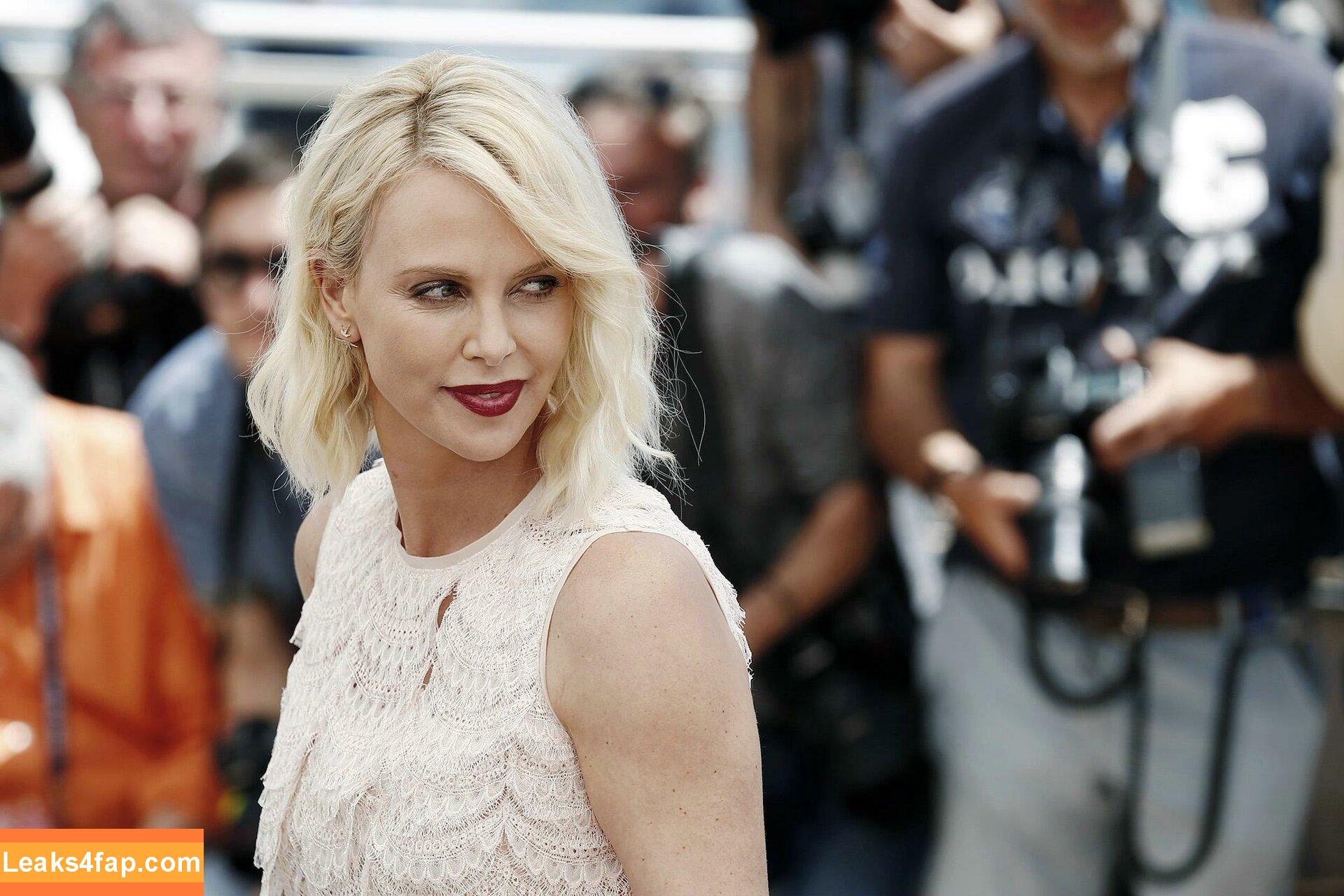 Charlize Theron / CharlizeAfrica leaked photo photo #0097