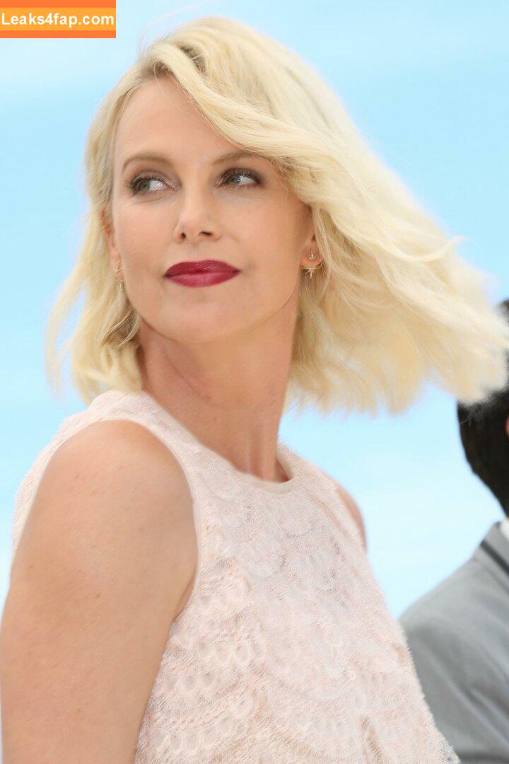 Charlize Theron / CharlizeAfrica leaked photo photo #0098