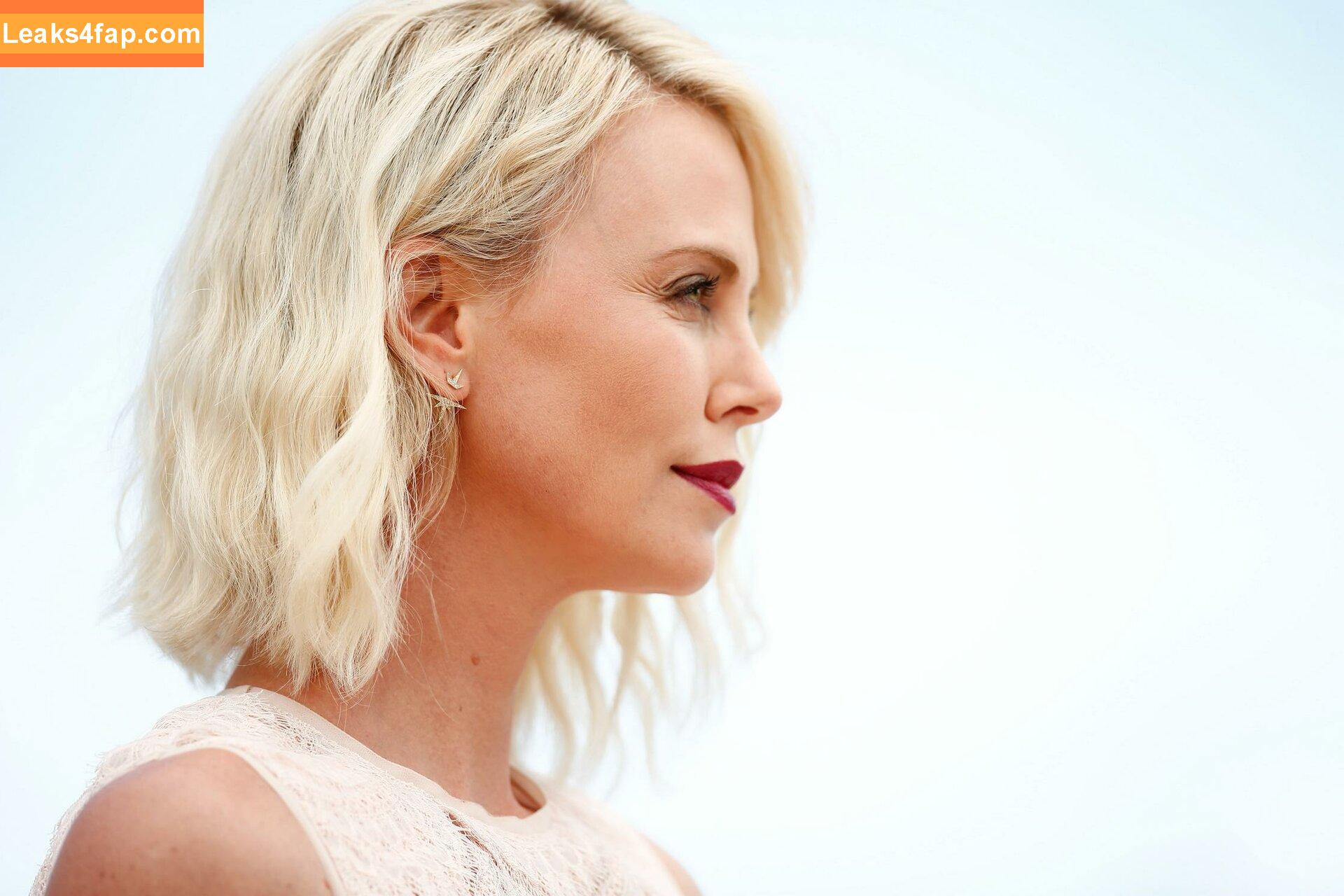 Charlize Theron / CharlizeAfrica leaked photo photo #0111