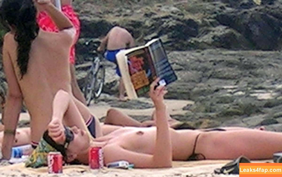 Charlize Theron / CharlizeAfrica leaked photo photo #0234