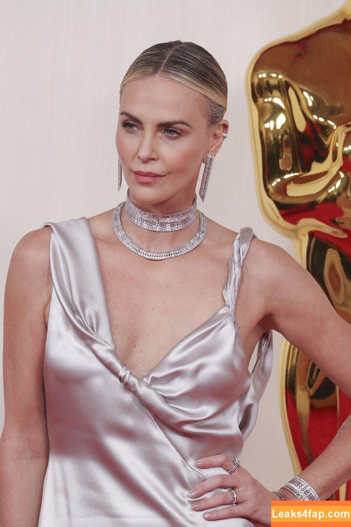 Charlize Theron / CharlizeAfrica leaked photo photo #0319