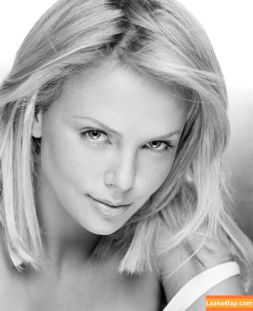 Charlize Theron / CharlizeAfrica leaked photo photo #0361