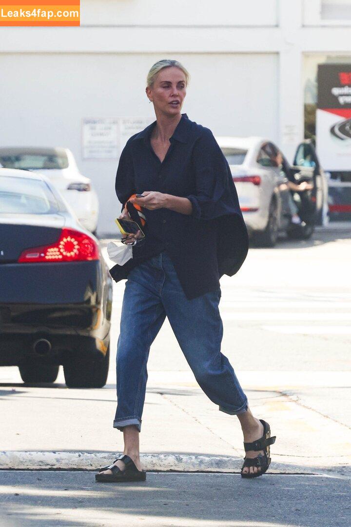 Charlize Theron / CharlizeAfrica leaked photo photo #0392