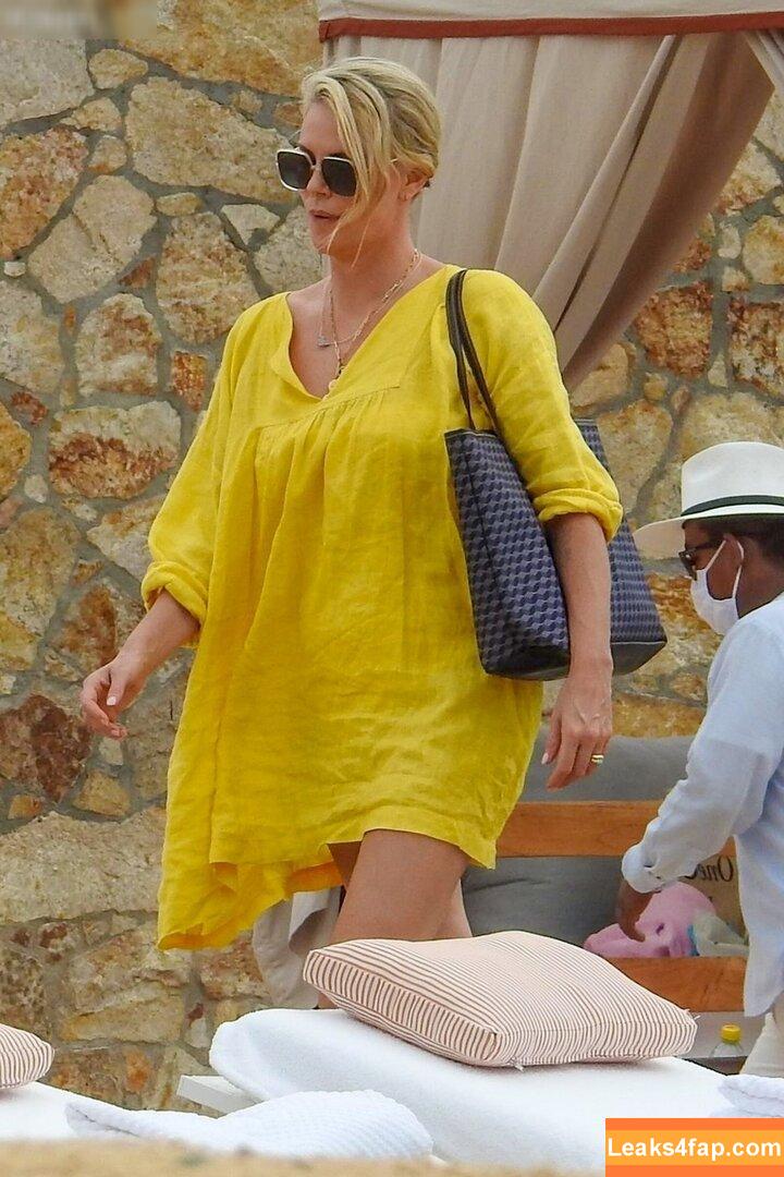 Charlize Theron / CharlizeAfrica leaked photo photo #0431