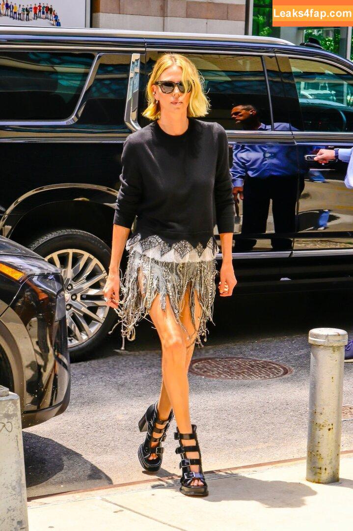 Charlize Theron / CharlizeAfrica слитое фото фото #0770