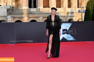 Charlize Theron photo #0204