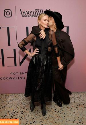 Charlize Theron photo #0273