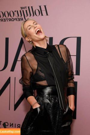 Charlize Theron photo #0277