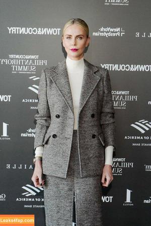 Charlize Theron photo #0283