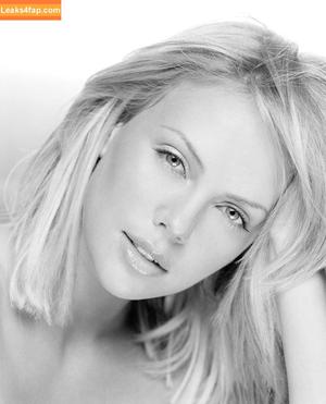 Charlize Theron photo #0360