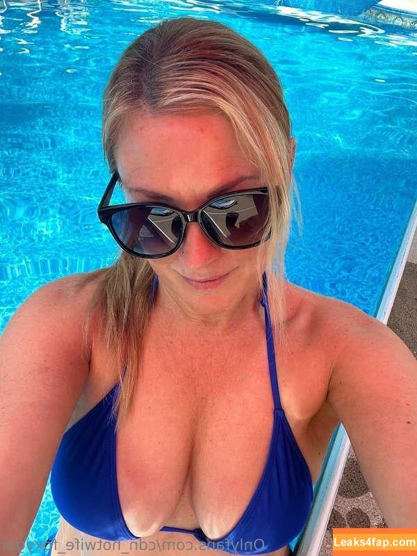 CharlizeFoXXX / cdn_hotwife_foxygin_2.0 / u271858293 leaked photo photo #0028
