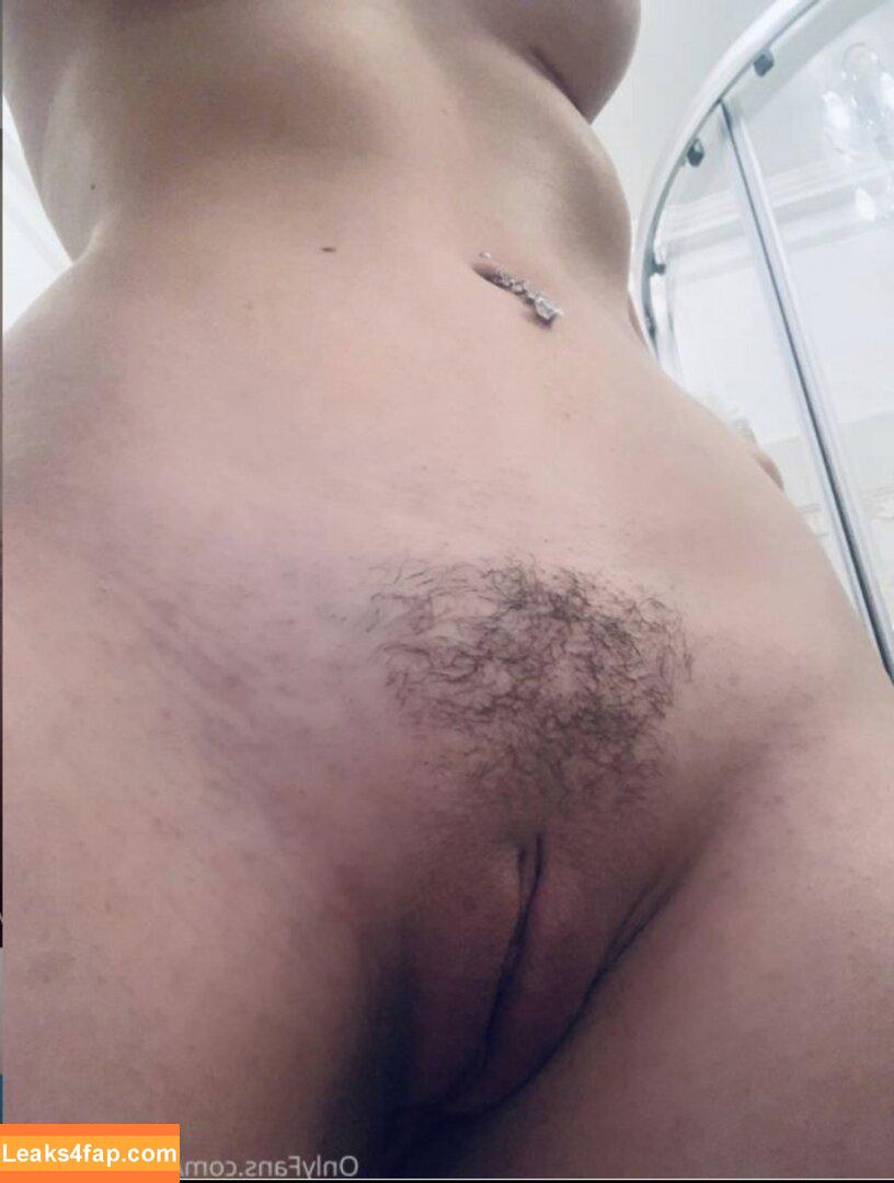 Charlotte Clark / charlotteanneclark / charlotteclark / onlycharlottexx leaked photo photo #0010