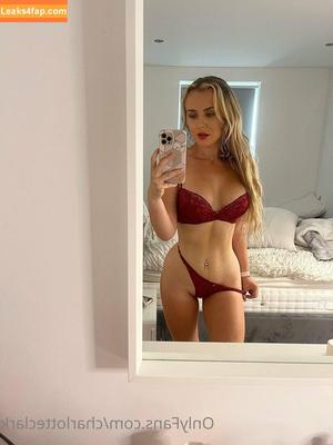 Charlotte Clark photo #0102