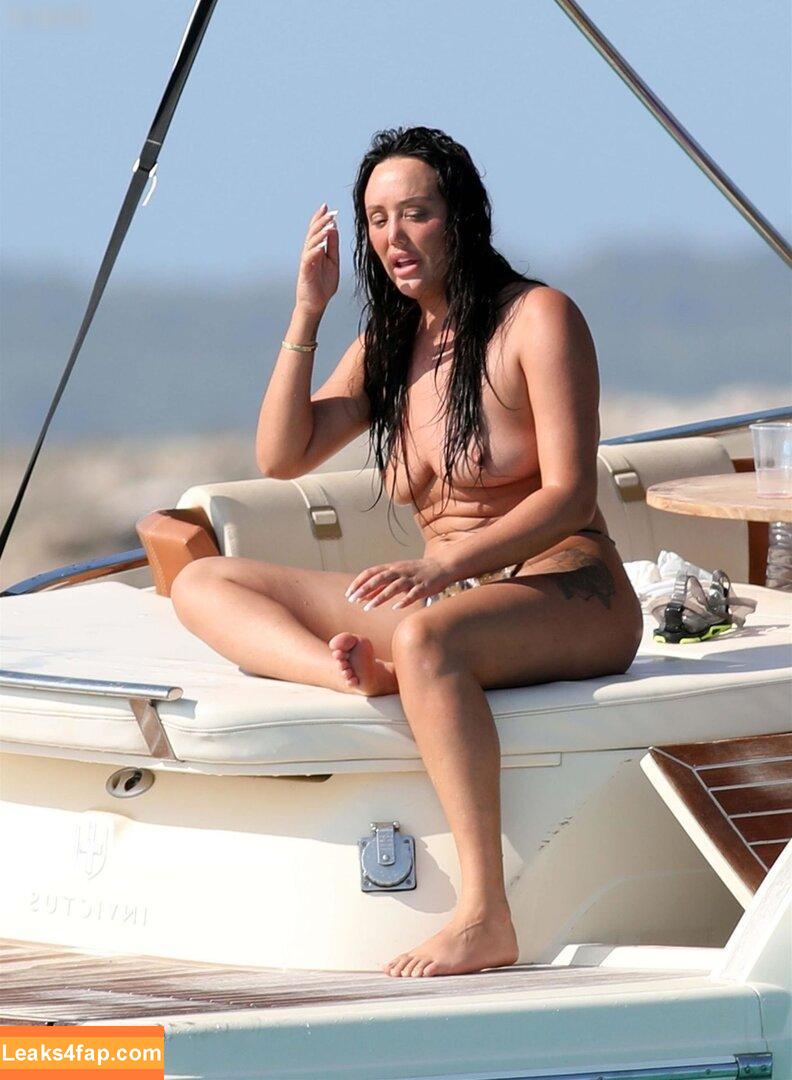 Charlotte Crosby / charlottegshore leaked photo photo #0062