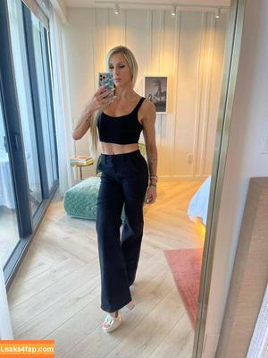Charlotte Flair photo #0174
