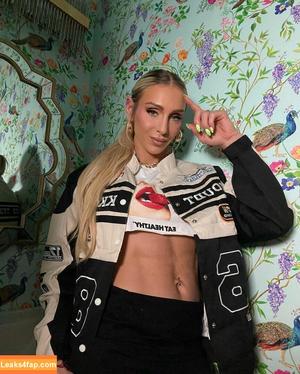 Charlotte Flair photo #0210