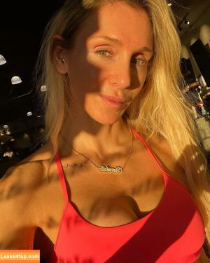 Charlotte Flair photo #0312