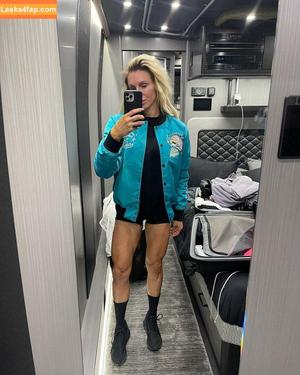Charlotte Flair photo #0329