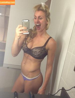 Charlotte Flair photo #0402