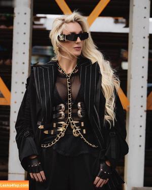 Charlotte Flair photo #0434