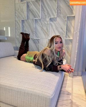 Charlotte Flair photo #0787