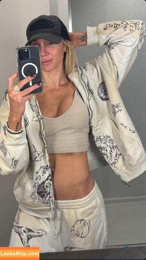 Charlotte Flair photo #0799