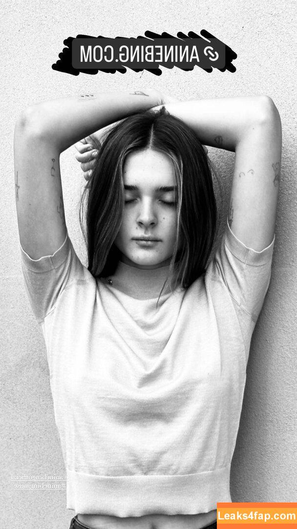 Charlotte Lawrence / charlotteslawrence слитое фото фото #0245