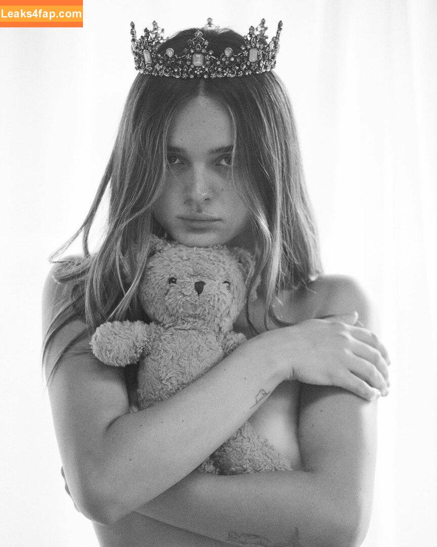 Charlotte Lawrence / charlotteslawrence слитое фото фото #0251