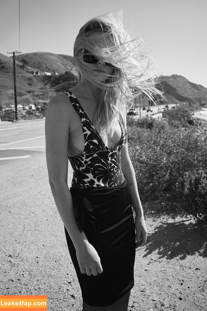 Charlotte Lawrence / charlotteslawrence слитое фото фото #0358