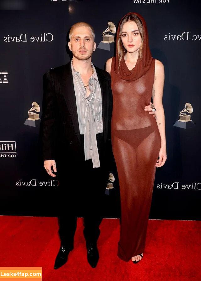 Charlotte Lawrence / charlotteslawrence слитое фото фото #0393