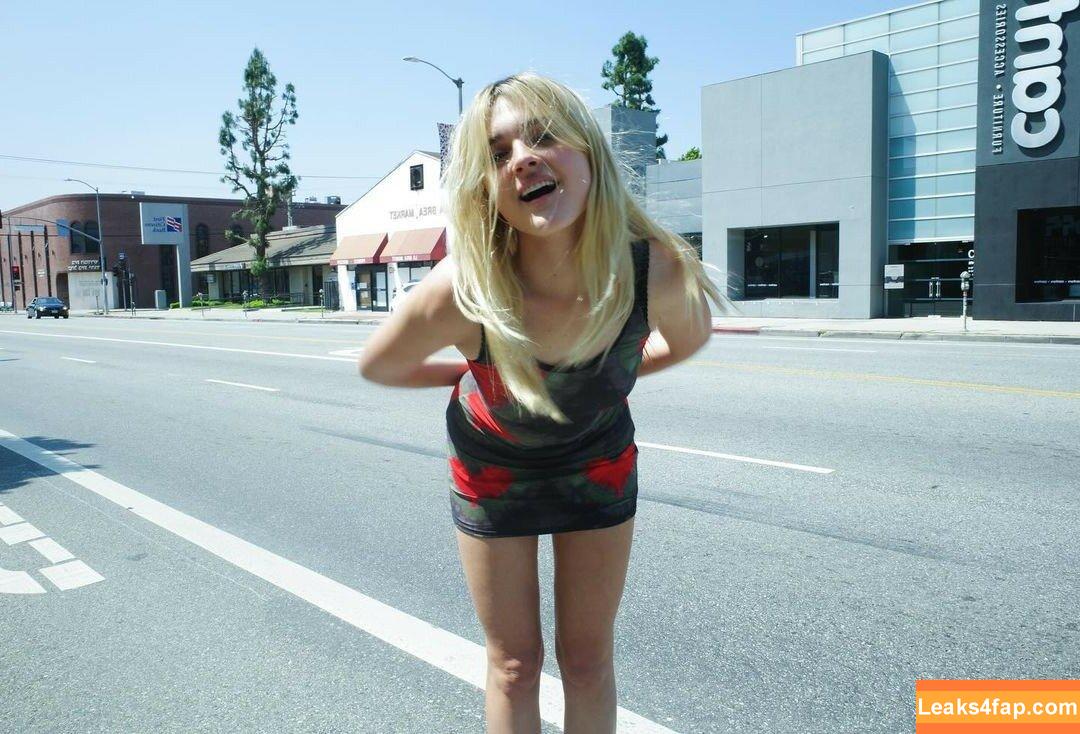 Charlotte Lawrence / charlotteslawrence слитое фото фото #0407