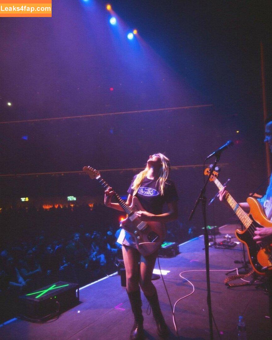 Charlotte Lawrence / charlotteslawrence слитое фото фото #0415