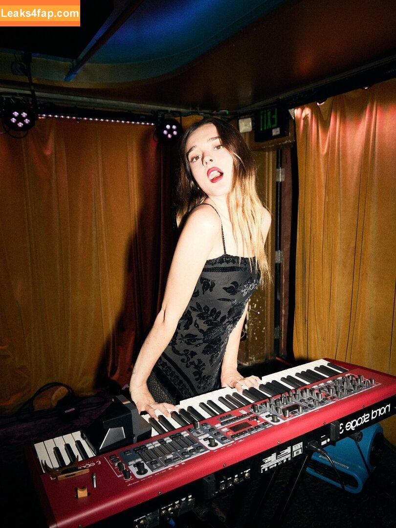 Charlotte Lawrence / charlotteslawrence слитое фото фото #0822