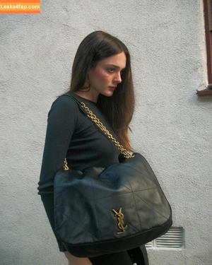 Charlotte Lawrence photo #0161