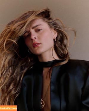 Charlotte Lawrence фото #0232