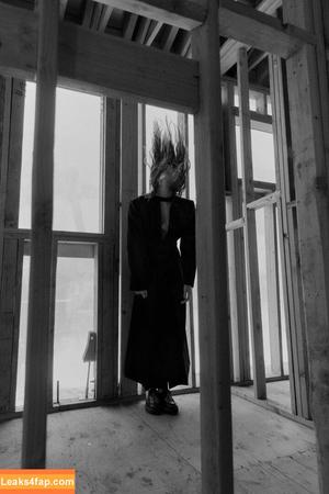 Charlotte Lawrence фото #0234