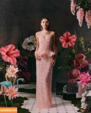 Charlotte Lawrence фото #0248