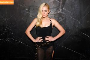 Charlotte Lawrence фото #0292