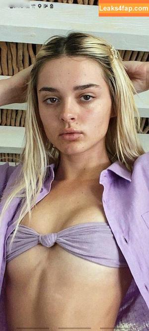 Charlotte Lawrence фото #0367