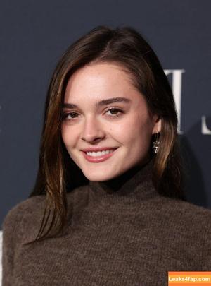 Charlotte Lawrence photo #0703