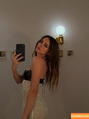 Charlotte Lawrence photo #0918