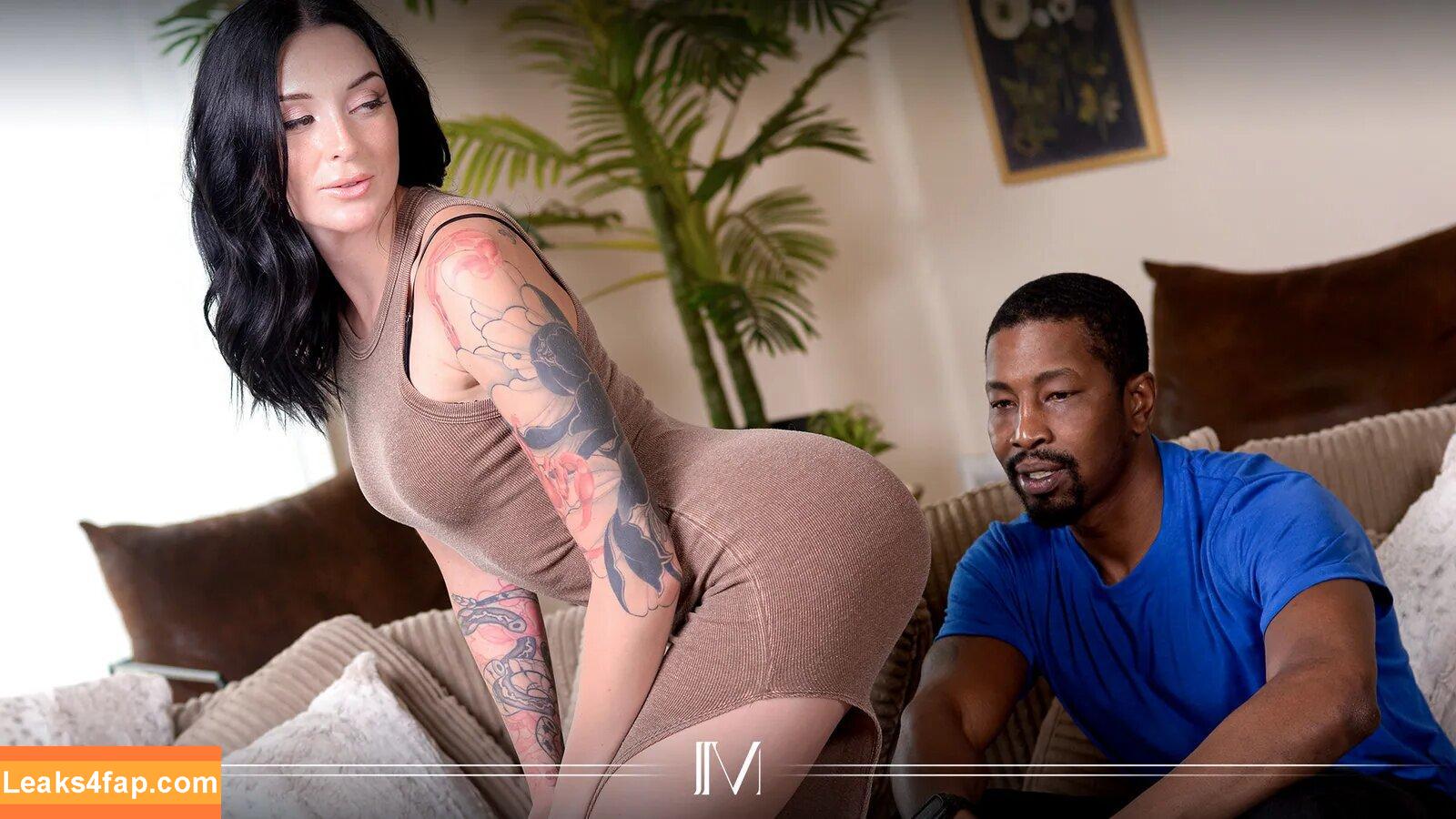 Charlotte Sins / charlote_sins / charlottesins / charlottesinssfw leaked photo photo #0594