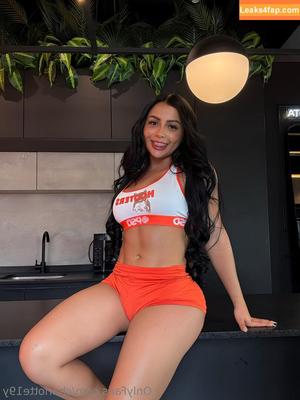 charlotte19y photo #0538