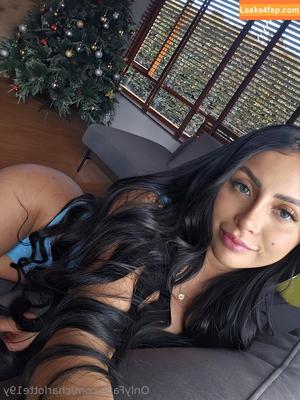 charlotte19y photo #0585