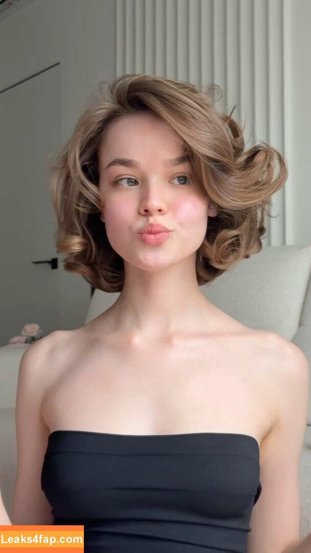 charm.fate /  leaked photo photo #0018