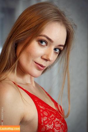 CharmModels photo #0124