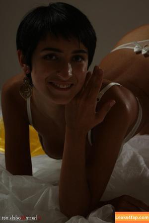 CharmModels photo #0215